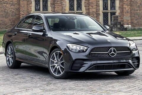 Private Transfer: Airport BCN to Barcelona by Business Car