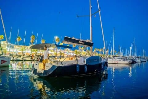 Romantic Private Dinner on a Sailboat 1 Night for 2 people