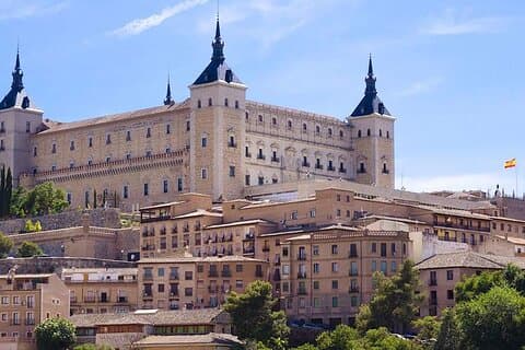 Tour Segovia e Toledo com Alcázar saindo de Madrid + eBook
