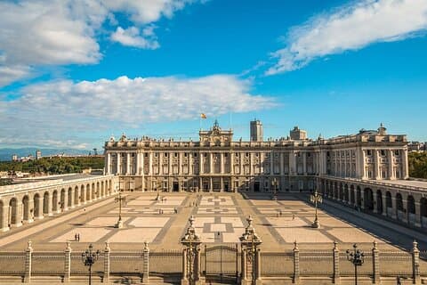 Historical Visit to the Royal Palace Madrid + Ebook