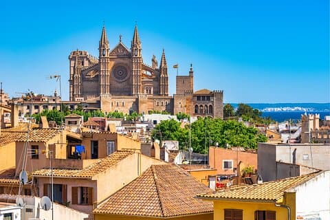 Palma Mallorca Scavenger Hunt & Self-Guided Walking Tour