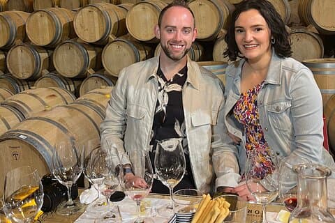 Private tour to La Rioja : Visit 2 premium wineries with lunch