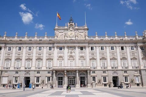 Royal Palace of Madrid Early Entrance Tour Skip-The-Line Ticket