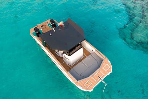 Private boat rental with skipper in Palma de Mallorca 12 pax