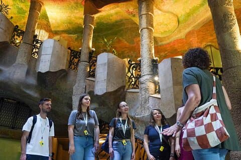 Gaudi Guided Tour: Casa Batllo, La Pedrera & Casa Vicens