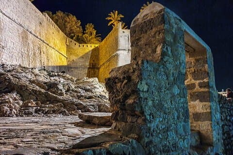 Secrets of Peñíscola Night Tour