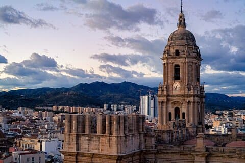 Granada Historic Discovery Private Tour: Alhambra to Albaicín