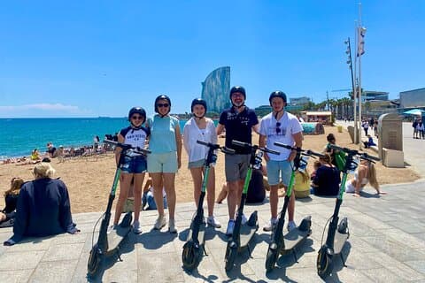 Barcelona Panoramic Escooter or E-Bike Tour