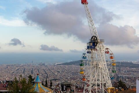 From the top of Tibidabo you will see the whole city and the sea.