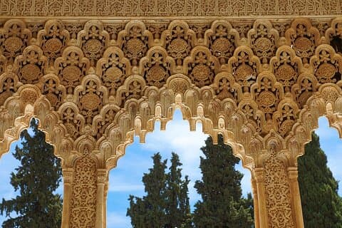 Alhambra Esencial