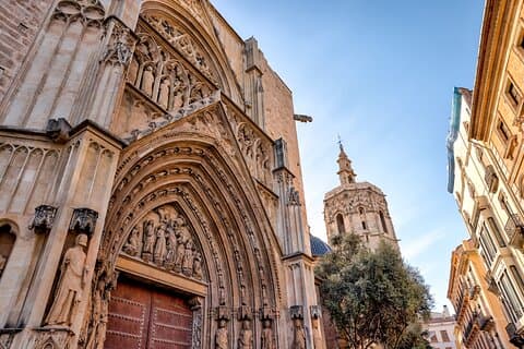 Guided Tour of the Historic Center of Valencia