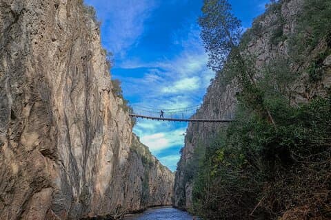 Hanging bridges Chulilla