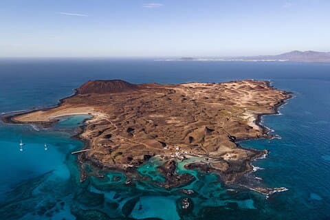 Ferry to Isla de Lobos: round-trip tickets from Corralejo