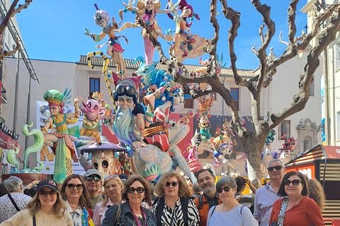 Inmerse yourself in the magic of Fallas Festival in Valencia