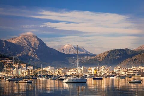 Port Pollença, where you will be embarking on a boat cruise along the coast towards Formentor.