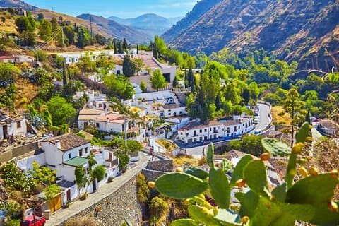 Granada Albayzín and Sacromonte from Estepona and Marbella