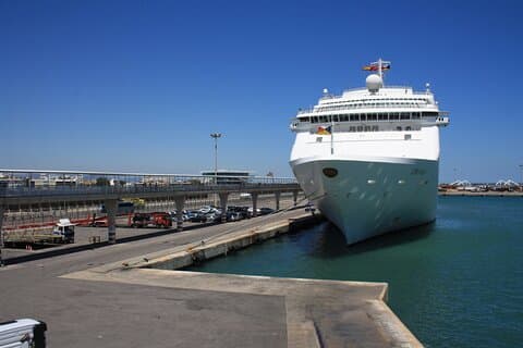Valencia Highlights Bike Tour for Cruise Visitors