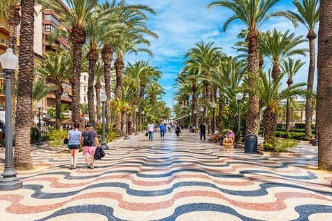Esplanade – Alicante’s Most Elegant Promenade