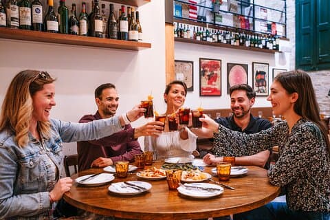 Seville Private Tapas & Wine Experience with Flamenco Show