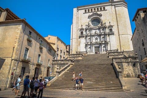 Girona & Costa Brava Small Group Tour From Barcelona with Paella!