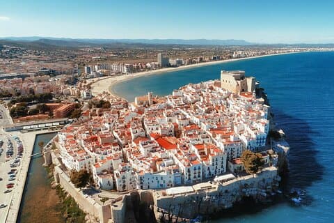 7 Day Shared Tour in Madrid Barcelona Valencia Seville and Lisbon