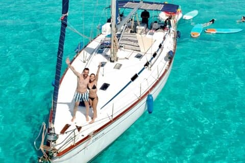 Excursion and sailing route to Formentera