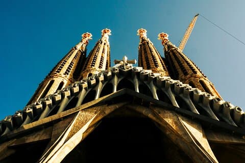 Best of Barcelona: Sagrada Família, Gaudí & Candy Tasting Tour!