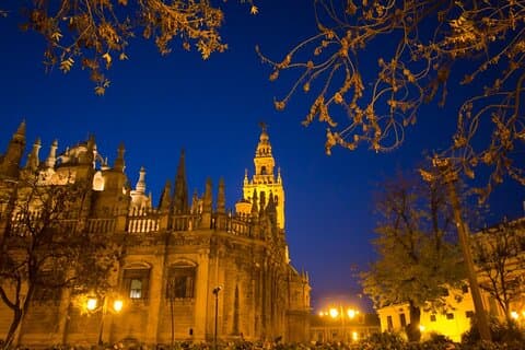 Seville Sunset Tour in Electric Bike