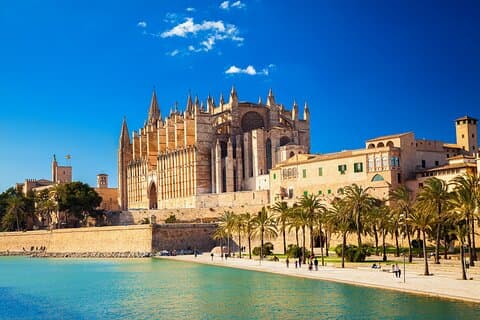 Discover the Charm of Palma de Mallorca on a Private Tour
