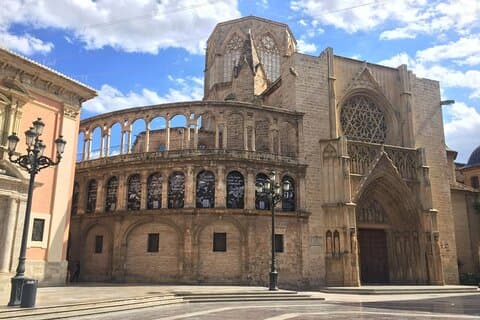 Walking Tour Through the Heart of Valencia