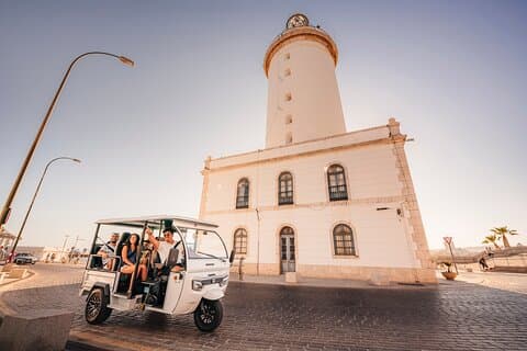 Malaga PRIVATE TOUR 1 hour throughout the city by Tuk and Flow