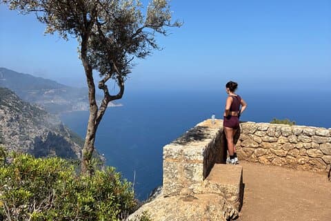 https://media-cdn.tripadvisor.com/media/attractions-splice-spp-720x480/16/4a/d4/66.jpg