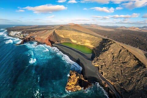 Private Lanzarote Tour: Volcanoes, Caves & Coastal Wonders