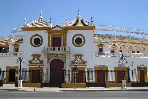 bull-ring-sevilla_grande