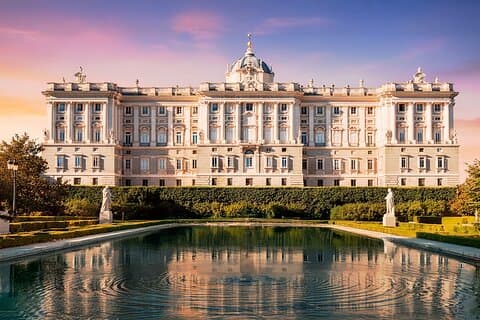 VIP PRIVATE: Royal Palace & Prado Museum. Hotel pick up included