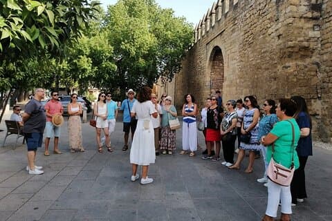 Tour of the Jewish Quarter in English.