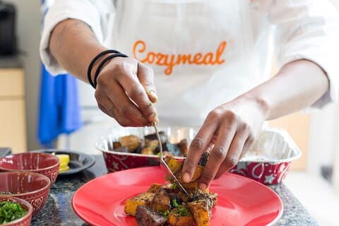 Make Paella & Tapas + Unlimited Wine and Cava (4-Course Meal)