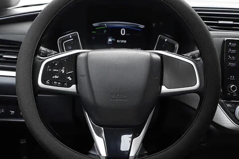 Private Transfer From Barcelona Airport to Sitges city center