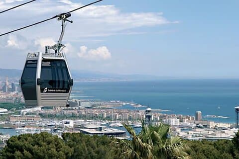 Montjuïc Castle & Gothic Quarter Tour with Cable Car Experience