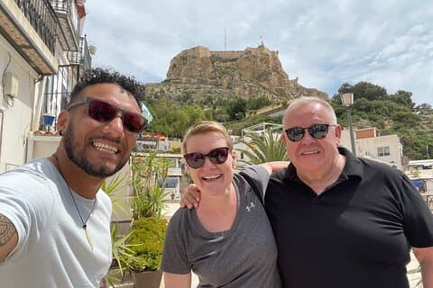 Alicante Private Walking Tour with a Local