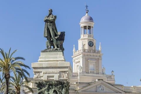 Cádiz Highlights Walking Tour 3,000 Years in 3 Hours