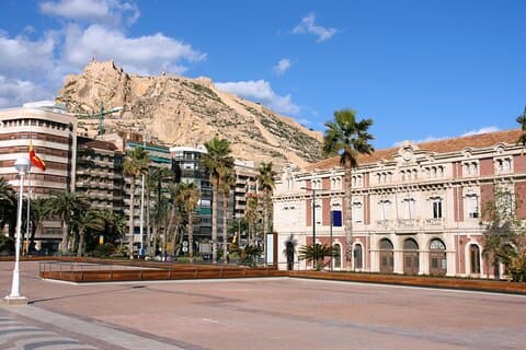 Private Tour of Alicante Historic Center with Santa Barbara
