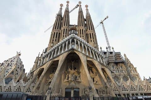 Barcelona Oh My Gaudi Walking Tour