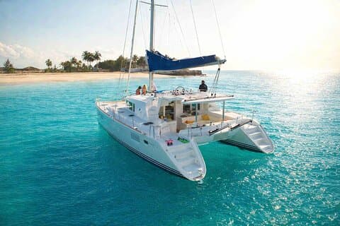 Lagoon 440 · Comfortable catamaran for Ibiza and Formentera