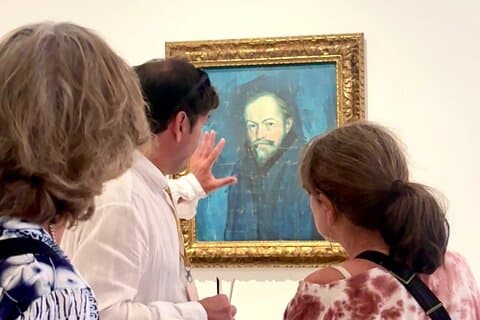 Barcelona Picasso Museum & Optional El Born Tapas & Wine Tour