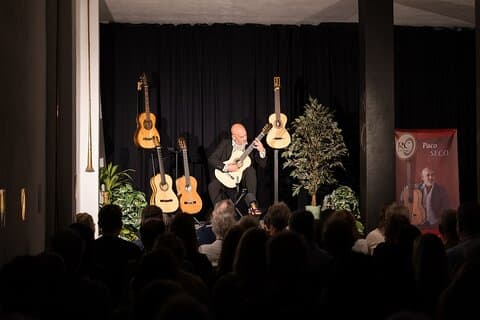 The concert at Ronda Guitar House