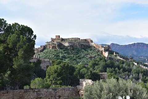 Sagunto excursion by car or train