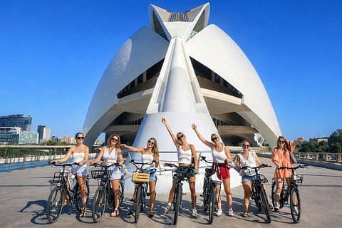Valencia: Old Town to City of Arts E-Bike Tour