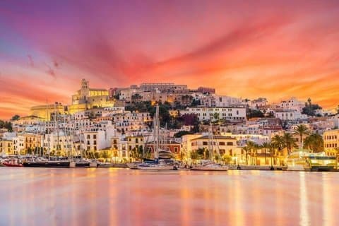 Deluxe Cruise Friendly Ibiza Tour including Leisure Time