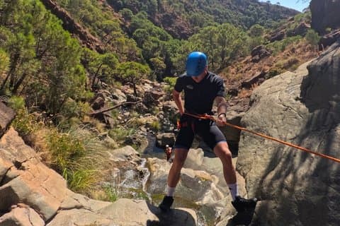 Estepona: Guided Canyoning Adventure in Río Guadalobón